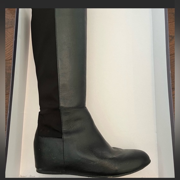 Stuart Weitzman Mainline Leather Boots - Picture 2 of 11